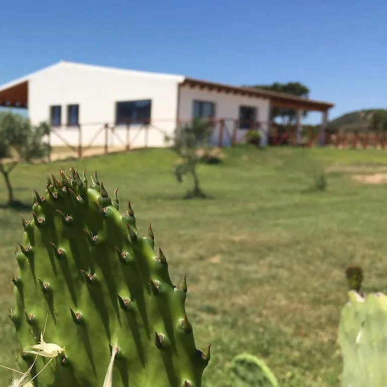 Agriturismo Mieleamaro Villa Olbia Vakantieboerderij