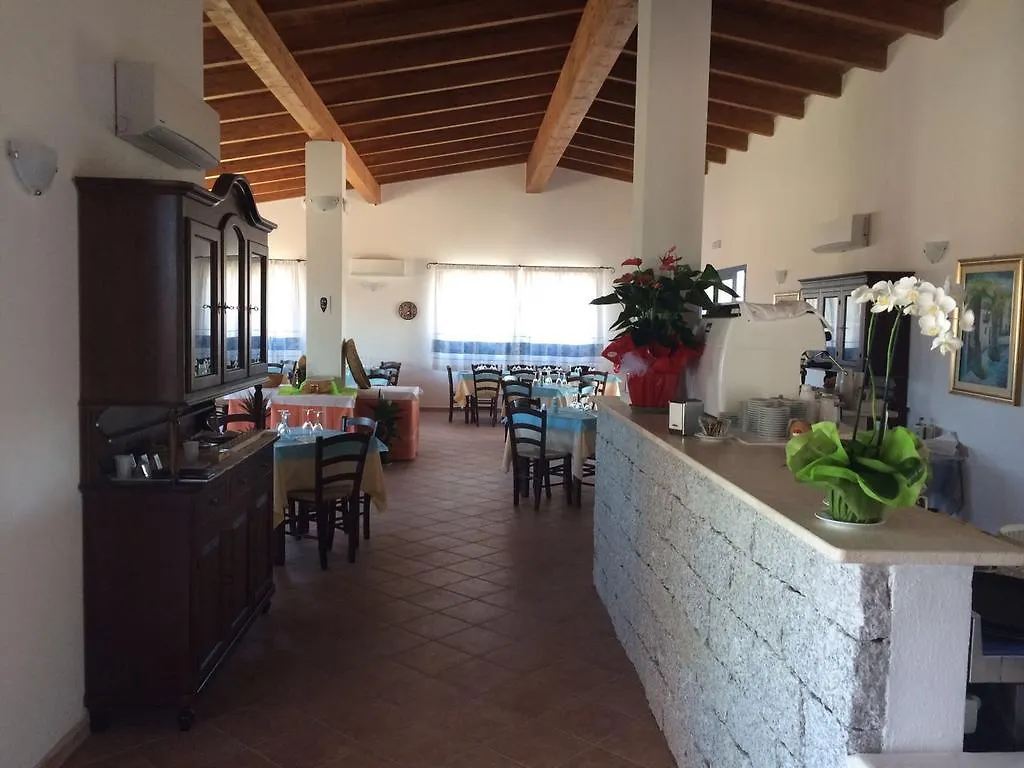 Agriturismo Mieleamaro Villa Olbia 0*,