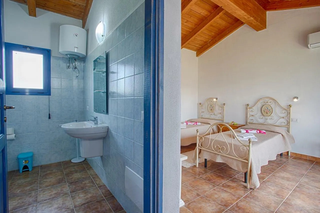 Agriturismo Mieleamaro Villa Olbia Vakantieboerderij